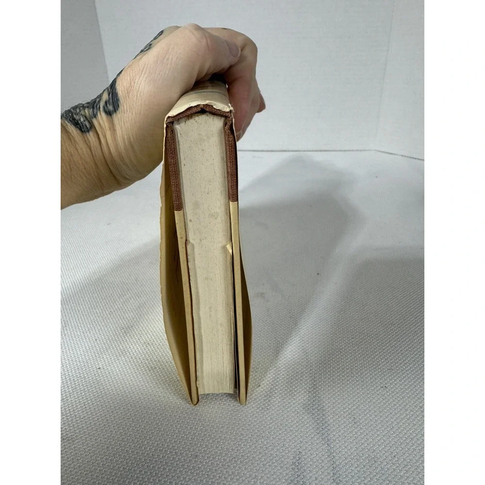 Eve:‎ The History of an Idea - Hardcover, by Phillips John A. - Very Good